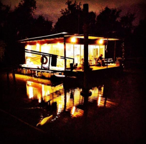 Casa Flotante Nenufar